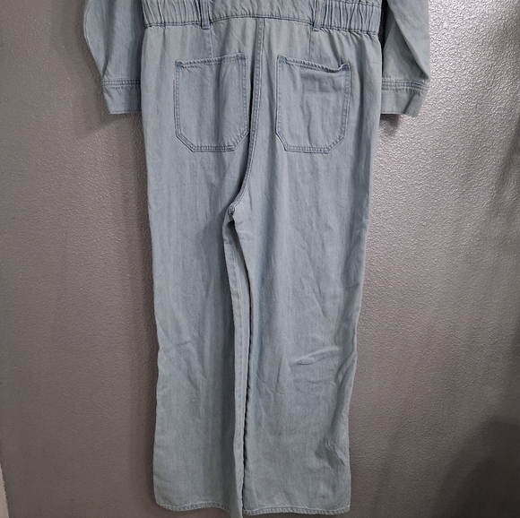 NWT Women's Denim Jumpsuit/Overalls Size 12 - Picture 7 of 9